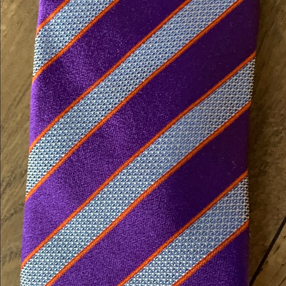Tie - Picture 2 of 5